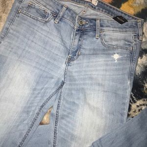 Hollister jeans